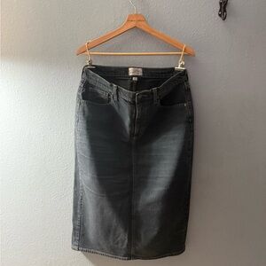 Universal Thread Black High-Rise Denim Pencil Skirt